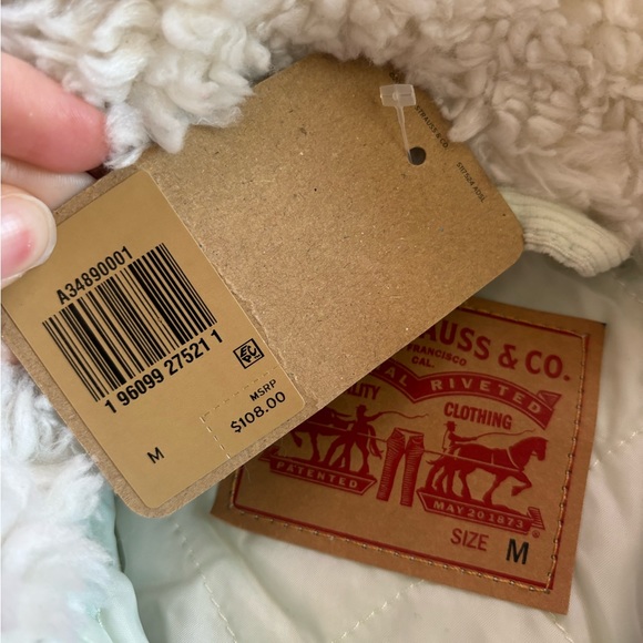 NWT Levi’s Ex-Boyfriend Corduroy Sherpa Trucker Jacket - Picture 8 of 8